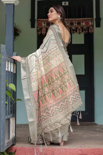 Cream printed art silk designer pallu saree