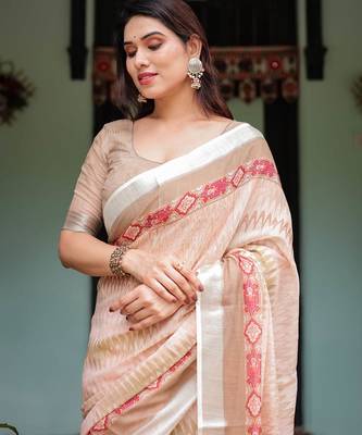 Cream printed art silk designer pallu saree 5