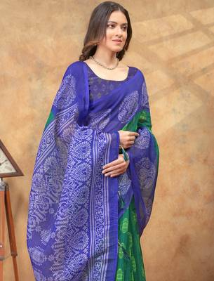 Green printed art silk designer pallu saree 4
