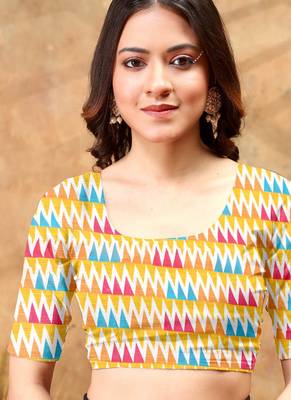 Yellow printed art silk designer pallu saree 5