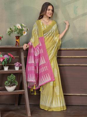 Lemon printed art silk designer pallu saree 4