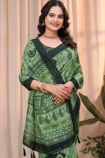 Green printed art silk designer pallu saree