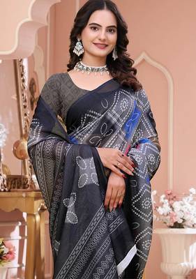 Grey printed art silk designer pallu saree 4