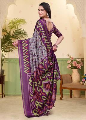 Grey printed art silk designer pallu saree 3