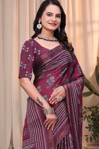 Red printed art silk designer pallu saree