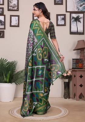 Grey printed art silk designer pallu saree 3