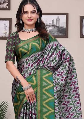 Grey printed art silk designer pallu saree 4