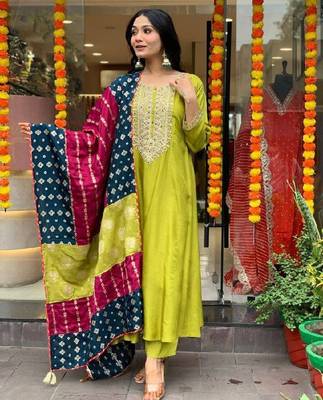 Lemon viscose chanderi sequin round neck kurta set with royal jacquard silk dupatta 1