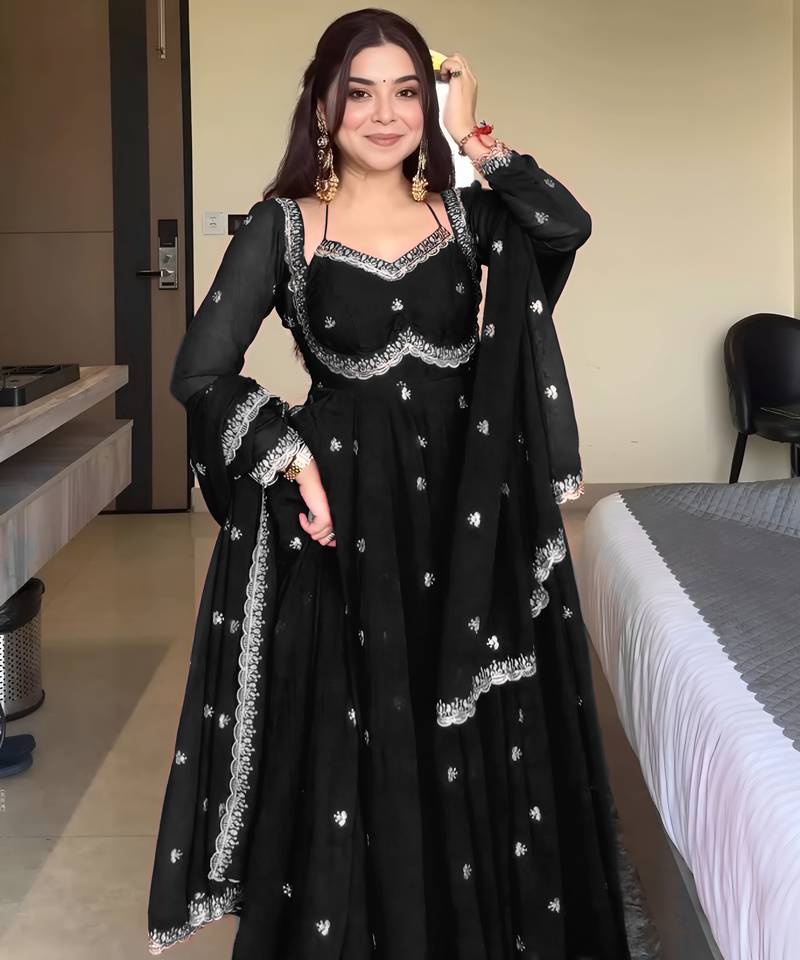 Black georgette sequin embroidery kurta pant set with embroidered georgette dupatta