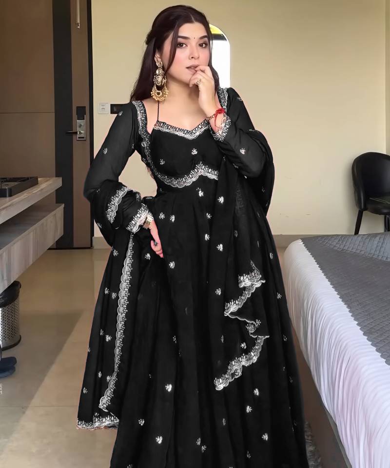 Black georgette sequin embroidery kurta pant set with embroidered georgette dupatta