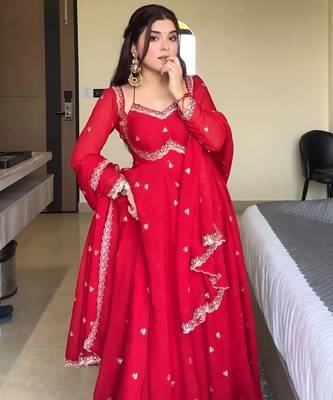 Red georgette sequin embroidery kurta pant set with embroidered georgette dupatta 1