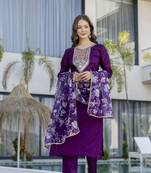 Purple chanderi silk embroidered round neck kurta pant set with jacquard organza dupatta