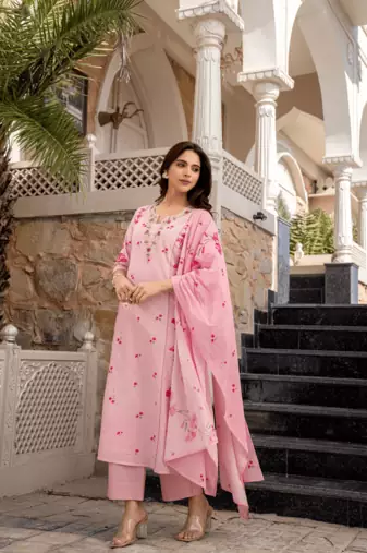 Pink chanderi silk floral printed v-neck kurta pant set with printed dupatta
