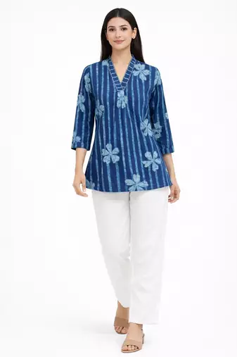 Blue printed cotton hip length short kurta