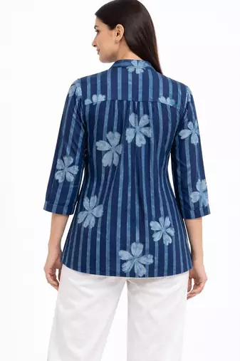 Blue printed cotton hip length short kurta