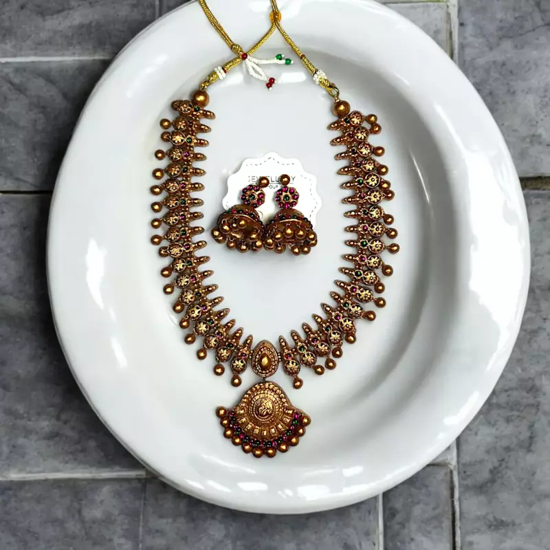 jewellery handmade temple gold set with earrings
