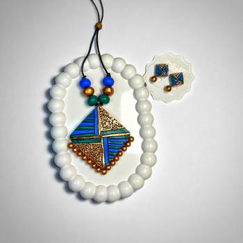 modern tribal pendent and earring handcrafted jewelry set 1