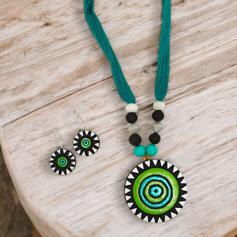 handmade | unison green sun terracotta pendant with earring