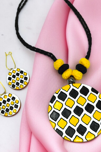 sun shape minimal handmade terracotta necklace with earring