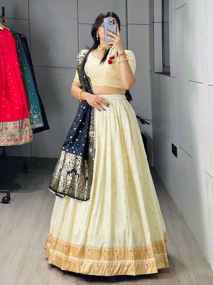 Navy-blue Color Zari Weaving Work Paithani Silk Lehenga Choli With Unstitched Blouse 3
