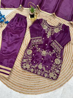 Premium chinon silk wedding kids kurta set 4