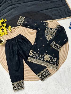 Black silk blend embroidered kids top salwar & dupatta 3