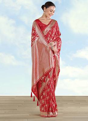 Red banarasi silk blend zari woven saree 2