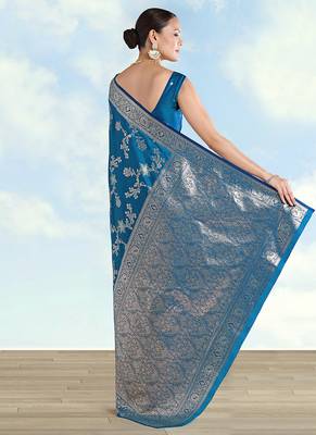 Teal blue banarasi silk blend zari woven saree with dupatta 5