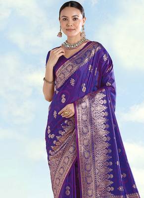 Purple banarasi silk blend zari woven saree with dupatta 4