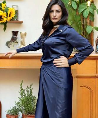 Elegant navy glam dress 2