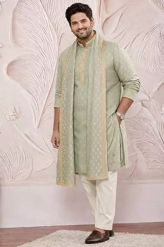 Men green silk blend jacquard dupatta with lace border