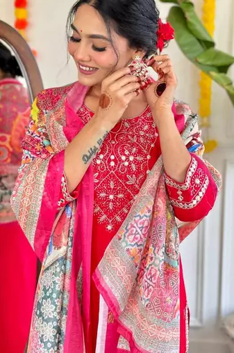 Trading red festival kurati pent with dupatta set