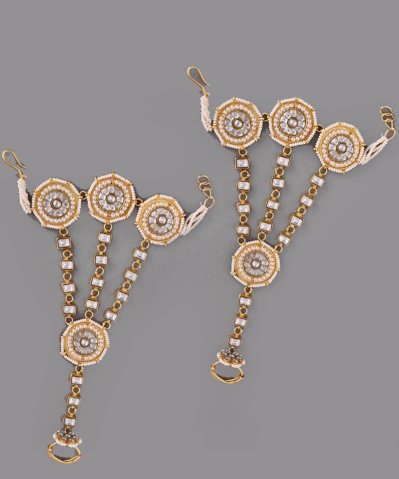 Gold plated kundan hathphool
