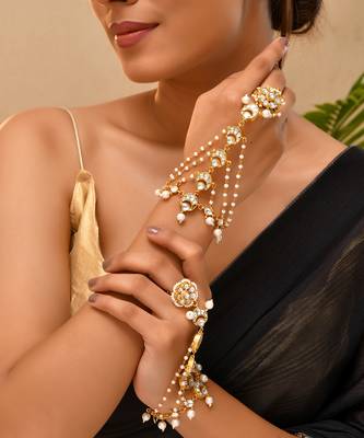 Gold plated kundan hathphool 1