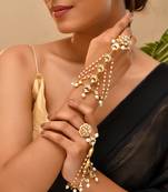Gold plated kundan hathphool