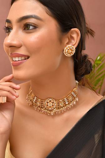 Gold plated kundan choker set
