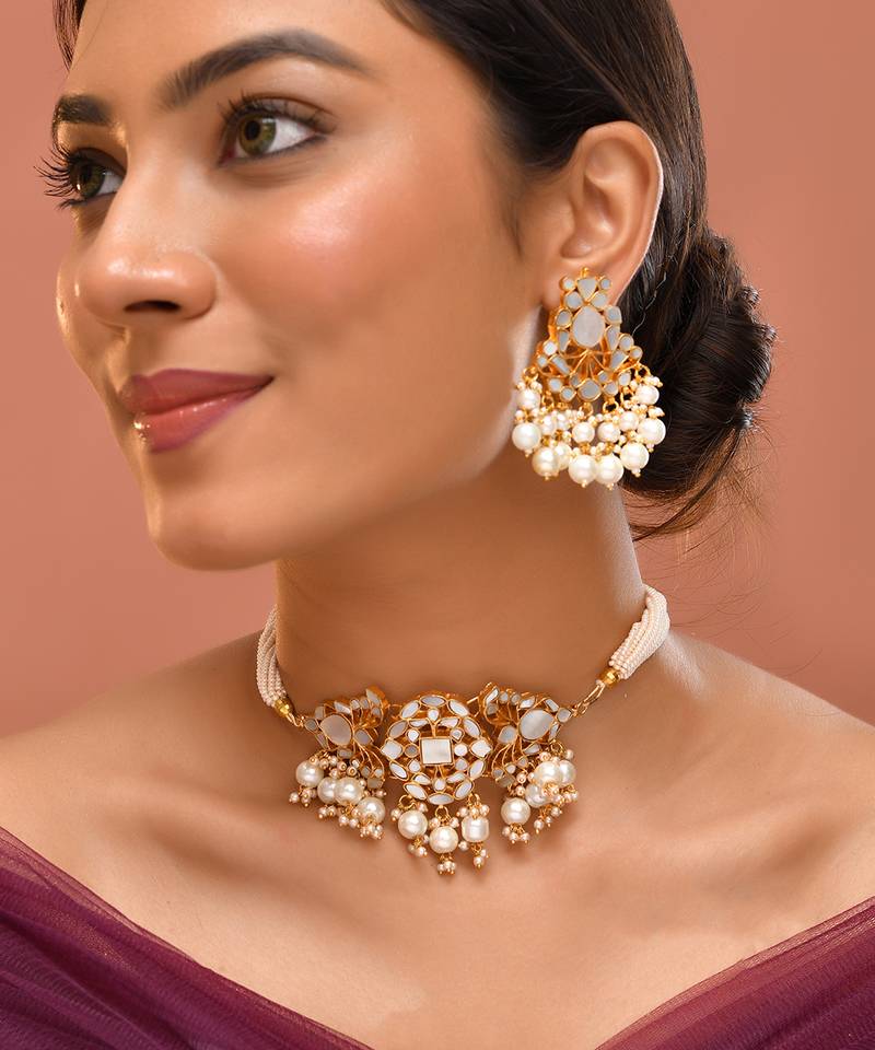 Gold plated kundan choker set