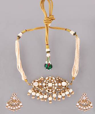Gold plated kundan choker set 2