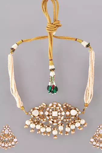 Gold plated kundan choker set