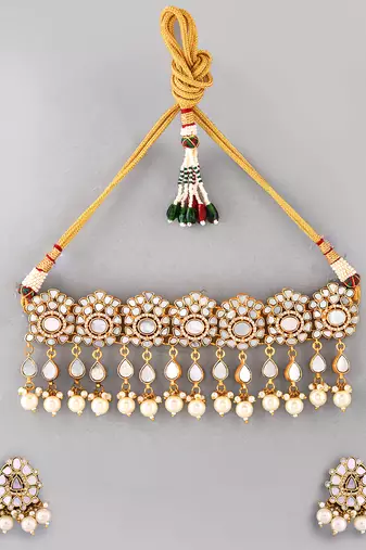 Gold plated kundan choker set