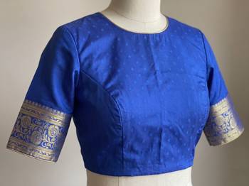 Royal blue silk blend banarasi saree with unstitched blouse piece 10