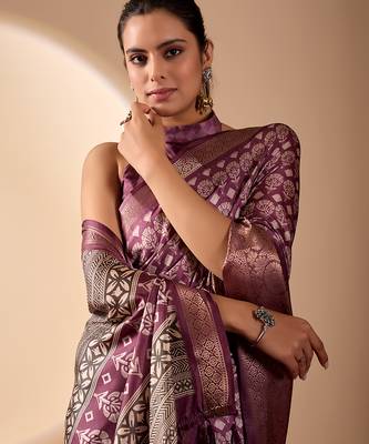 Purple lichi silk saree with rich weaving work & grand border | banarasi style festive saree 3