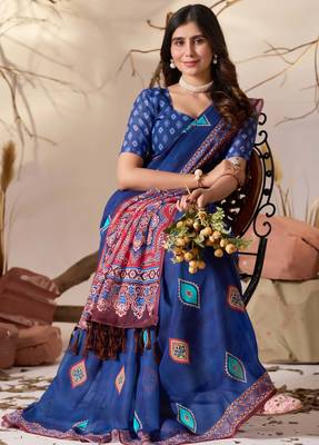 Royal blue soft georgette saree with geometric digital print & contrast border | party wear saree with printed blouse 3