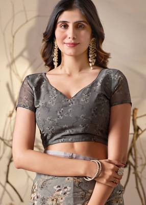 Grey digital print georgette saree with tribal pattern pallu & tassels – printed designer saree with blouse 5