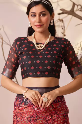 Red digital print linen cotton saree with patola border & floral ethnic design – printed saree with blouse