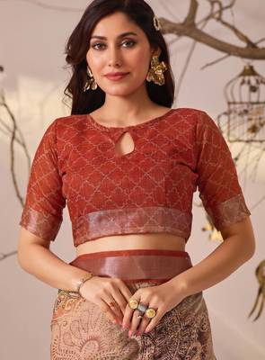 Light beige linen cotton digital paisley print saree with patola style border & matching printed blouse 5