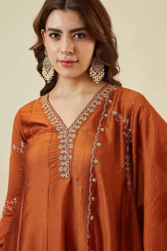 Women embroidered flared kurta suit set