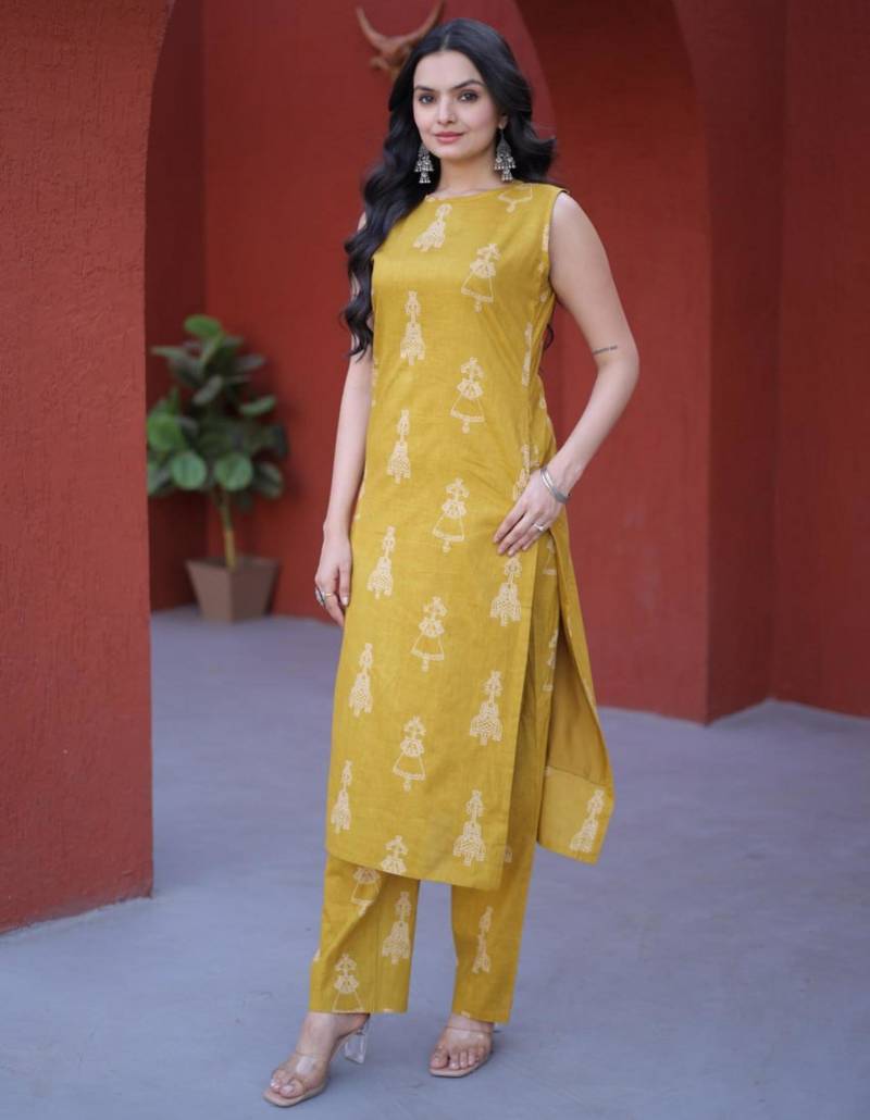 Yellow cotton printed kurta and bottom set