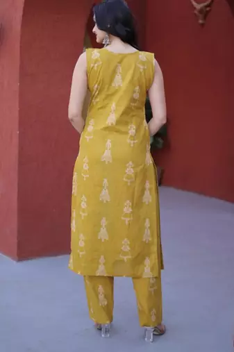 Yellow cotton printed kurta and bottom set