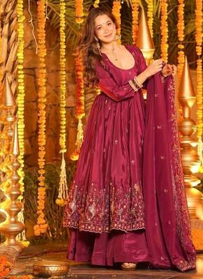 Rani pink embroidery crep fully stitched anarkali set 2